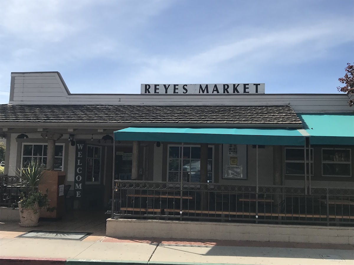 Reyes Market